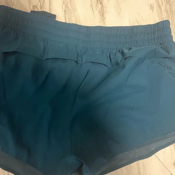 Athleta shorts - Picture 3 of 3